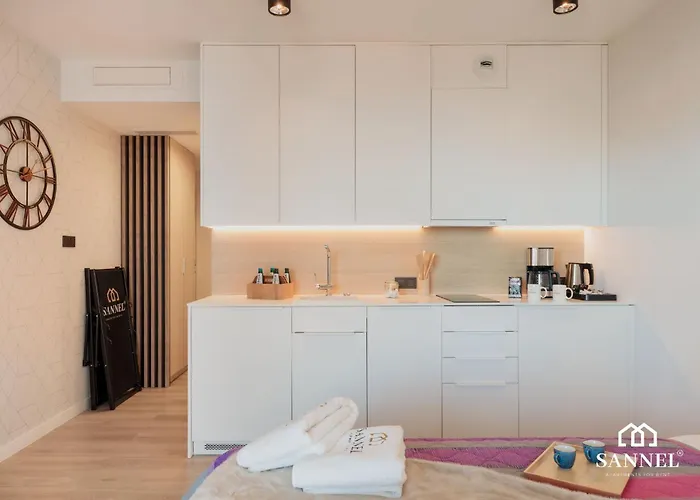 Apartament Sunset View-z Widokiem Na Morze!-pinea Pobierowo-z Dostępem Do Strefy Basenów,saun I Jacuzzi Pobierowo