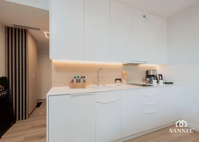 Sunset View-z Widokiem Na Morze!-pinea Pobierowo-z Dostępem Do Strefy Basenów,saun I Jacuzzi Apartament *