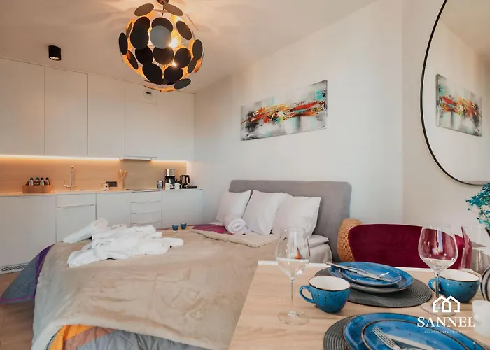 Apartament Sunset View-z Widokiem Na Morze!-pinea Pobierowo-z Dostępem Do Strefy Basenów,saun I Jacuzzi *